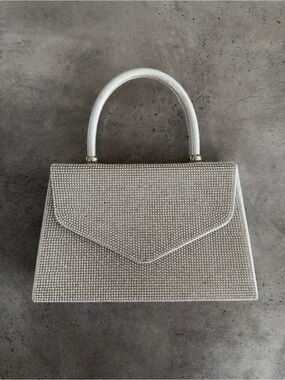 💎 Silver Crystal-Embellished Evening Top-Handle Bag